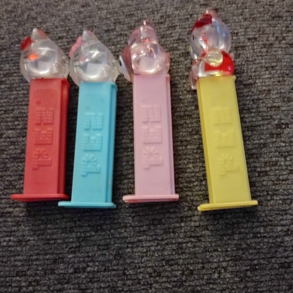 Euc Vintage Hello kitty pez dispensers - Picture 3 of 8